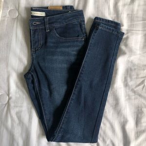 Levi Super Skinny Jeans